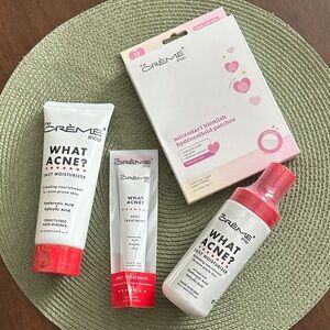 The Crème Shop -What Acne? Skincare Set